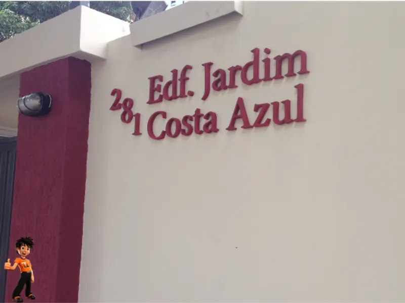 Letreiro — Multhy Comunicação Visual